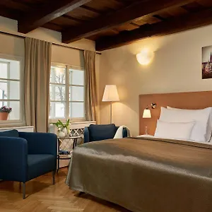 Hotel Mostecka 12 ***
